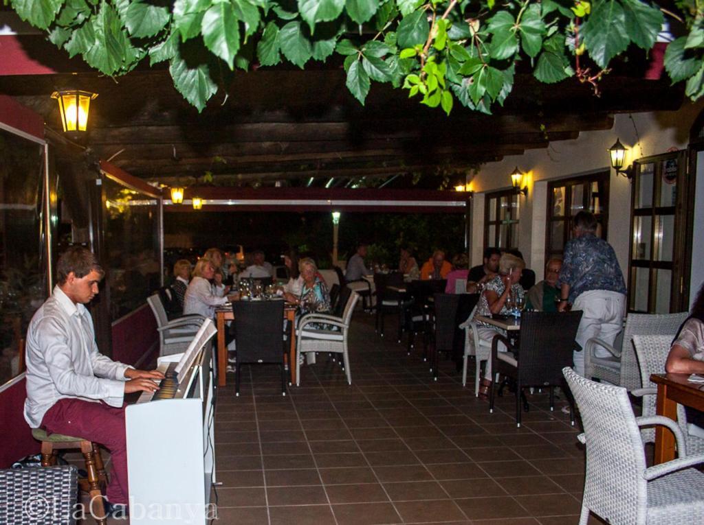 Apartamentos La Cabana Canyamel  Luaran gambar