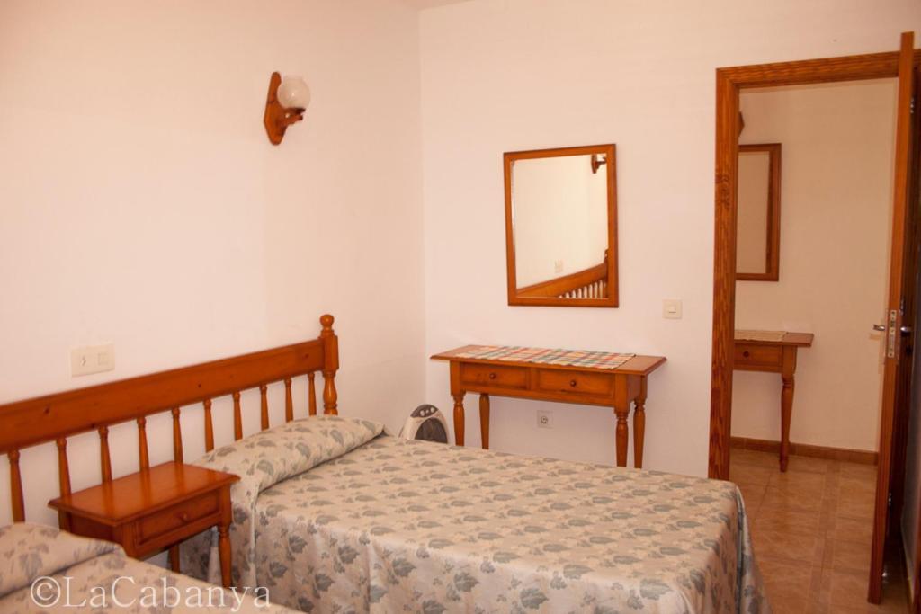 Apartamentos La Cabana Canyamel  Bilik gambar