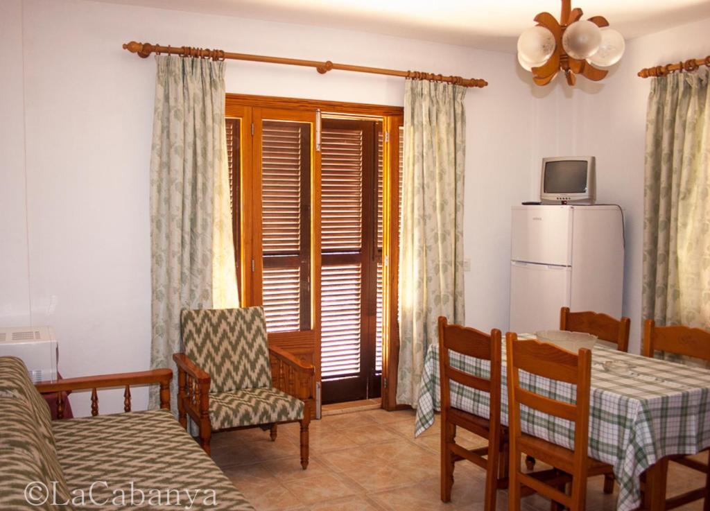 Apartamentos La Cabana Canyamel  Bilik gambar