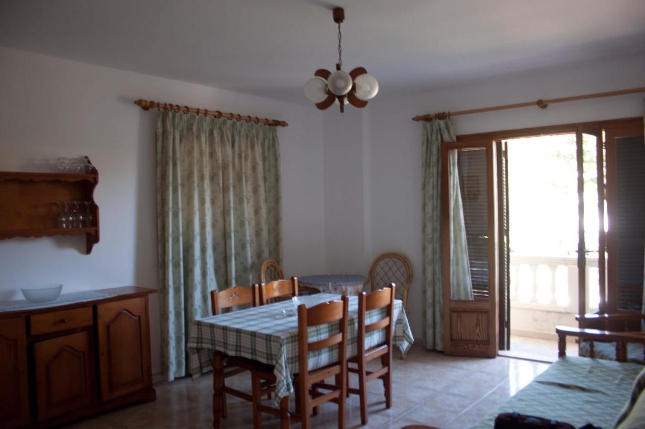 Apartamentos La Cabana Canyamel  Bilik gambar